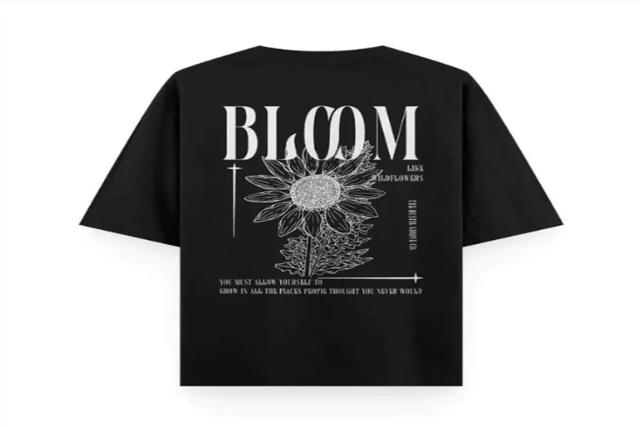 Streetwear Trends: How Oversized Tees Are Making a Comeback Oversized Tees Are